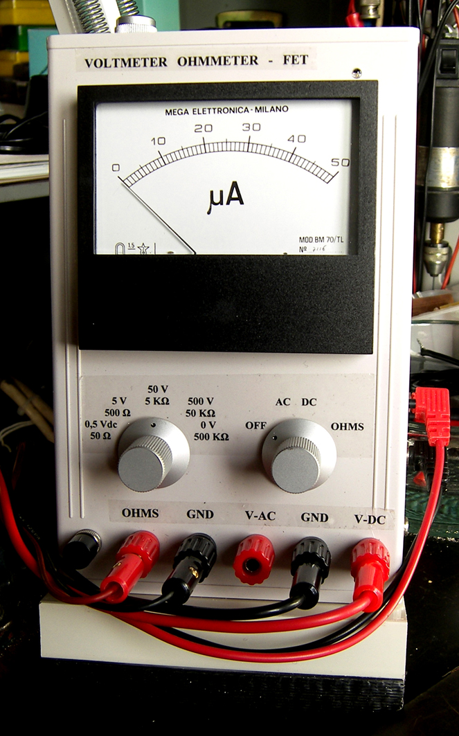 Multimetro analogico elettronico con FET